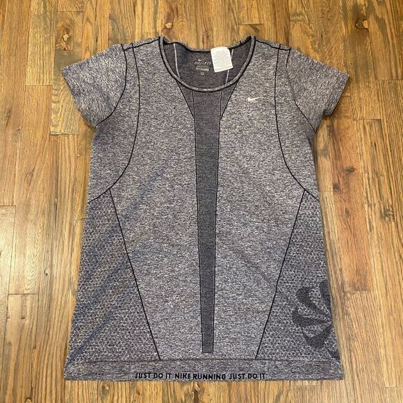 Nike Dri-Fit Stretch Running Top Grey Run Fast Fearless Crew Neck Athletic XL - Picture 3 of 10
